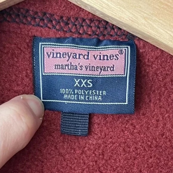 Vineyard Vines Vest Mens XXS Red Marthas Fleece Whale Pocket Zip Up Sleeveless - Picture 2 of 5